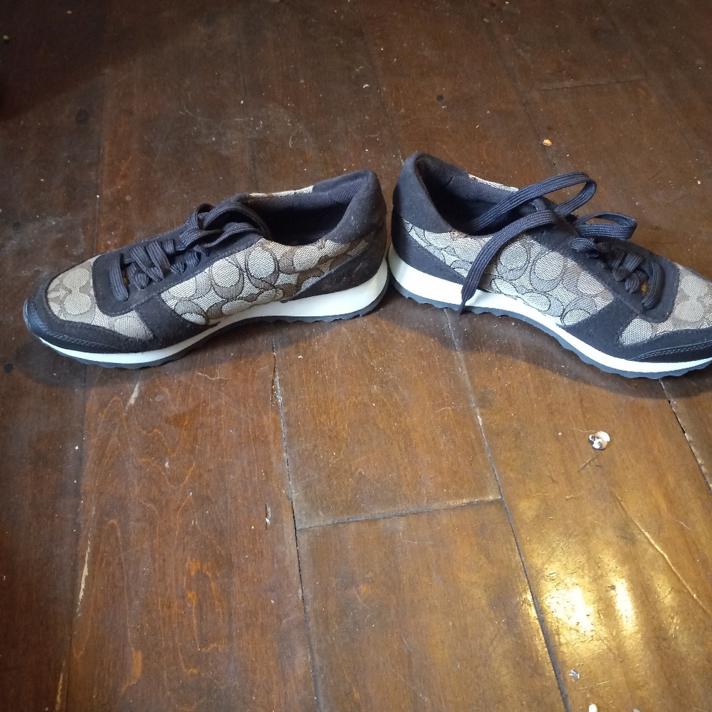 Coach Sneakers - Picture 5 of 6